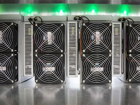 Habang ang Bitcoin Bellyflops sa $54K Limang Mining Rig Lang .